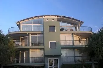 Aqua Promenade Beachfront Apartments Sunshine Coast