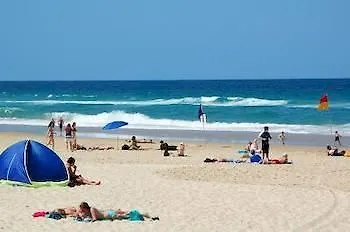 Hotel Aqua Promenade Beachfront Apartments Sunshine Coast