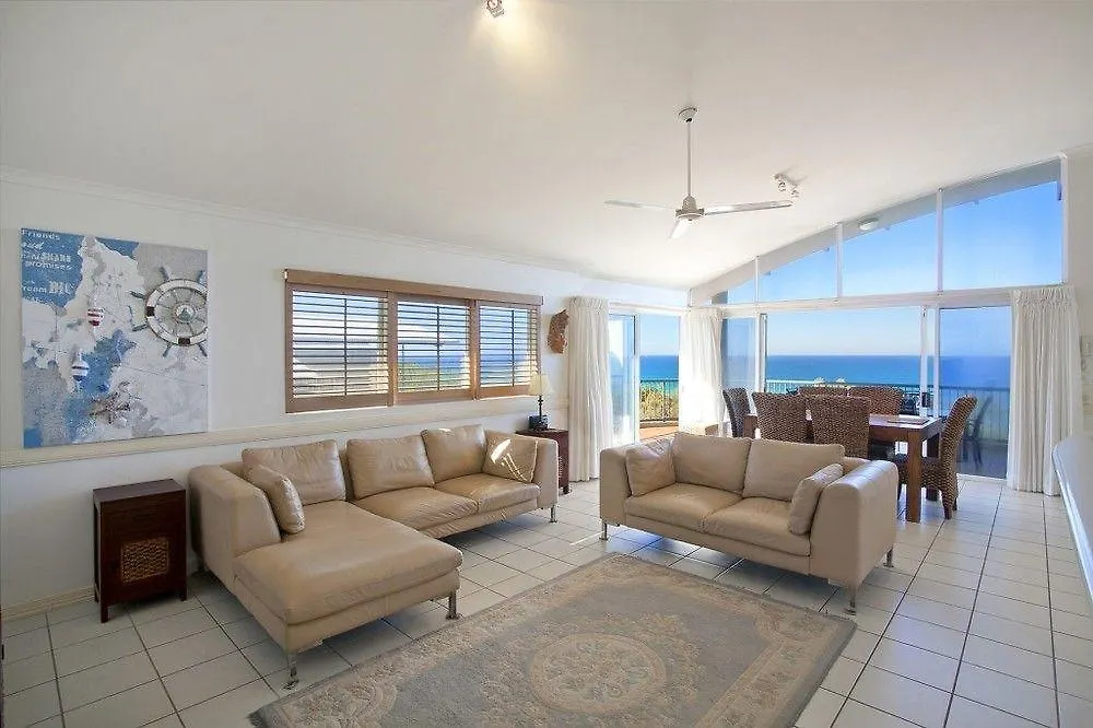 Aqua Promenade Beachfront Apartments Sunshine Coast Hotel